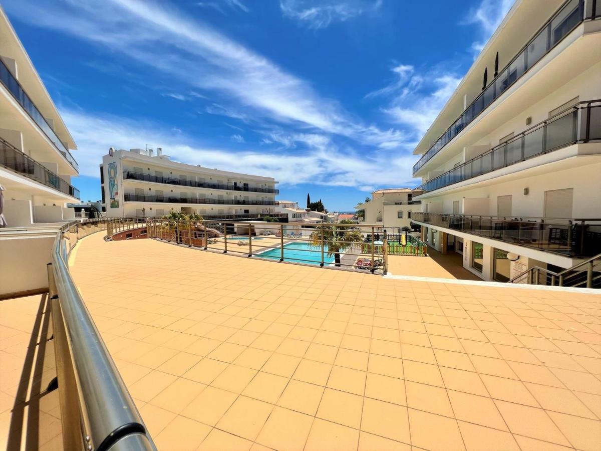 Albufeira Terrace With Pool By Homing Leilighet Eksteriør bilde