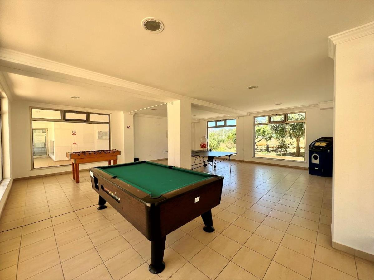 Albufeira Terrace With Pool By Homing Leilighet Eksteriør bilde